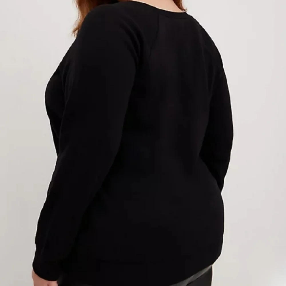 Torrid Disney Villains Anitvday Bad for you Sweatshirt Black 1X - Picture 2 of 8